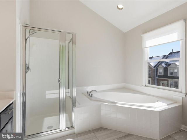 46919 TRUMPET CIR, Sterling, VA 20164