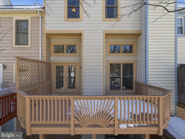 46919 TRUMPET CIR, Sterling, VA 20164