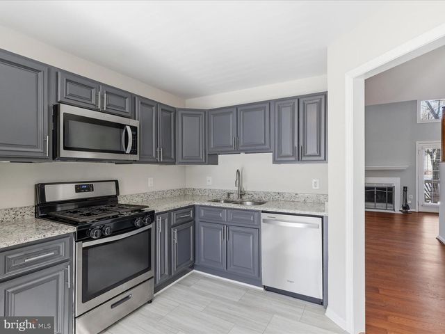 46919 TRUMPET CIR, Sterling, VA 20164