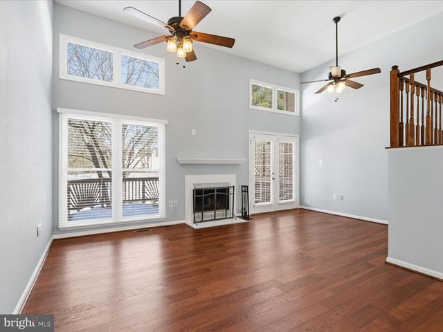 46919 TRUMPET CIR, Sterling, VA 20164