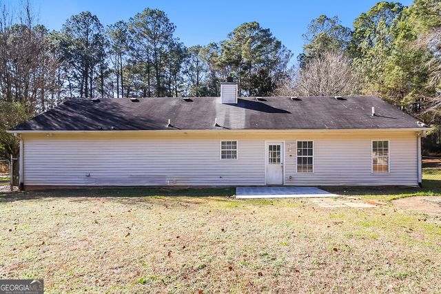 565 Jackson Lake Road, Mcdonough, GA 30252