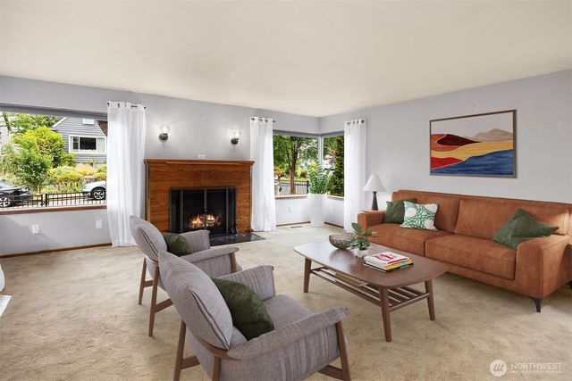 7712 23rd Avenue NW, Seattle, WA 98117
