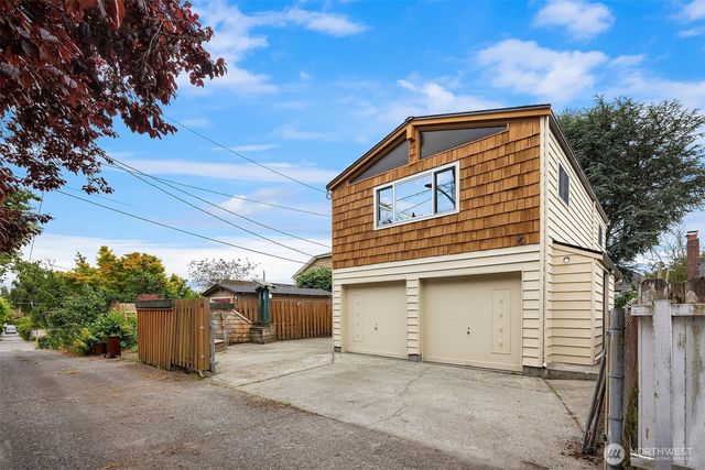 7712 23rd Avenue NW, Seattle, WA 98117