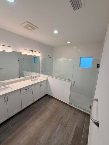 562 PARSONS Way, Deerfield Beach, FL 33442