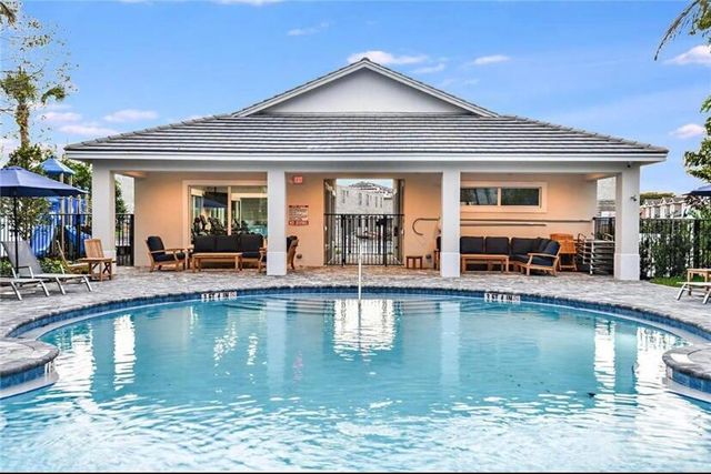 562 PARSONS Way, Deerfield Beach, FL 33442