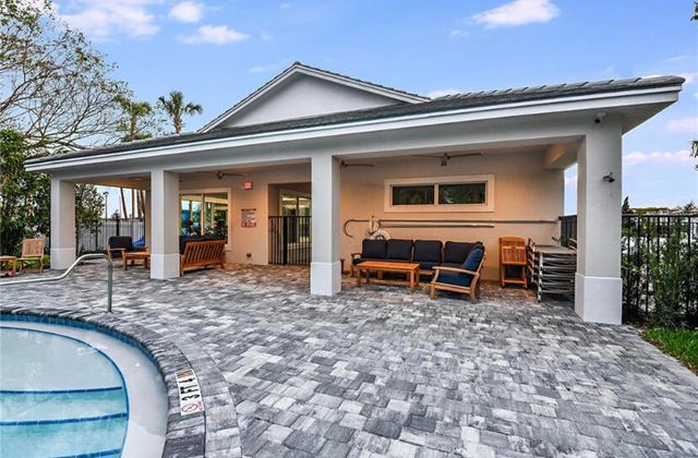562 PARSONS Way, Deerfield Beach, FL 33442