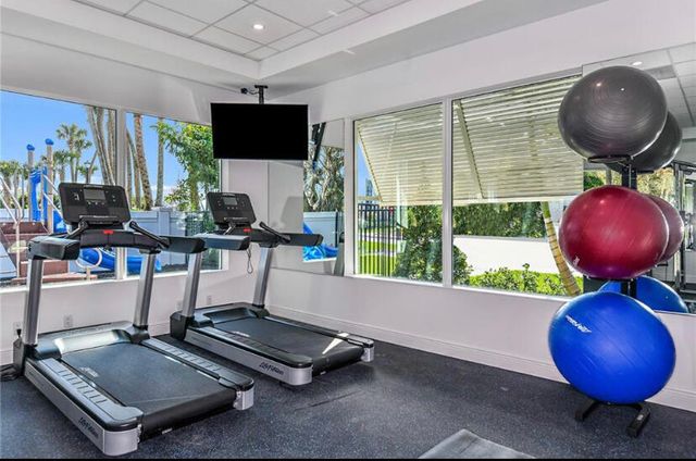 562 PARSONS Way, Deerfield Beach, FL 33442