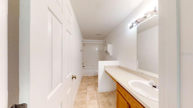 4121 WINDING RIVER WAY, Land O Lakes, FL 34639