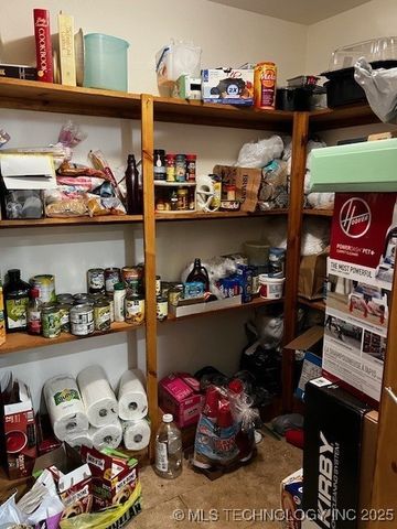 638 W Main Street, Caney, OK 74533