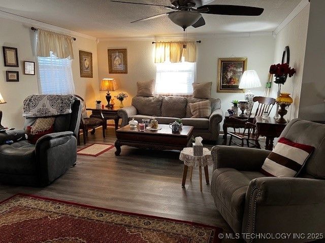 638 W Main Street, Caney, OK 74533