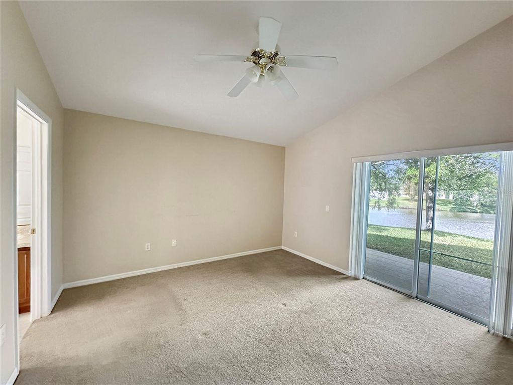 Image 12 of property listing at 109 THORNBURY DRIVE, Kissimmee, FL 34744