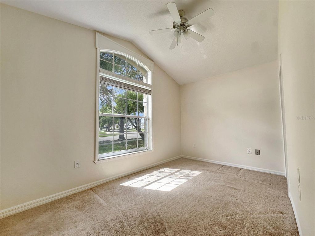 Image 10 of property listing at 109 THORNBURY DRIVE, Kissimmee, FL 34744