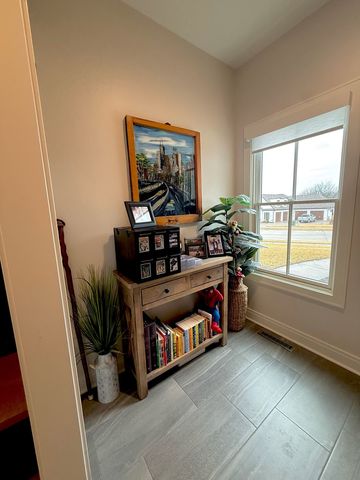 5077 Oak Ridge Court, Bettendorf, IA 52722