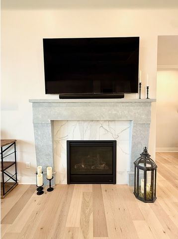 5077 Oak Ridge Court, Bettendorf, IA 52722