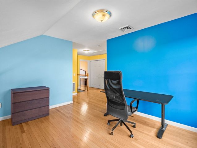 36 Knowlton Cir 1, Upton, MA 01568