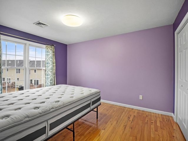 36 Knowlton Cir 1, Upton, MA 01568