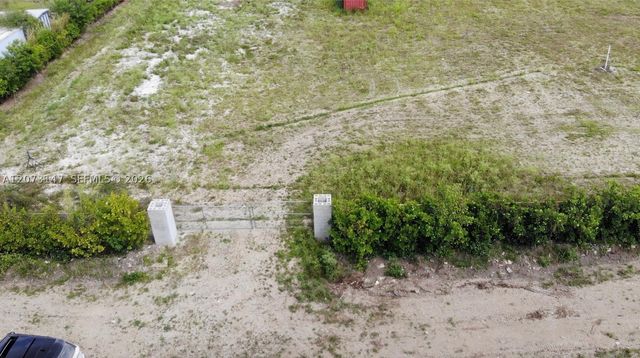 22135 SW 260th St, Homestead, FL 33031