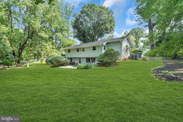 100 MANSFIELD BLVD S, Cherry Hill, NJ 08034