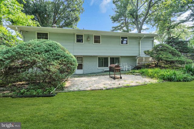 100 MANSFIELD BLVD S, Cherry Hill, NJ 08034