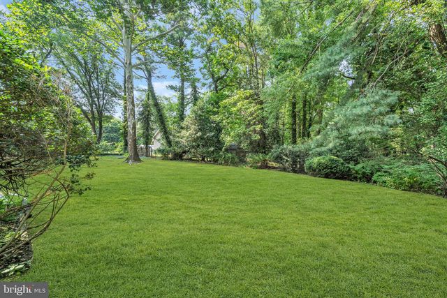 100 MANSFIELD BLVD S, Cherry Hill, NJ 08034