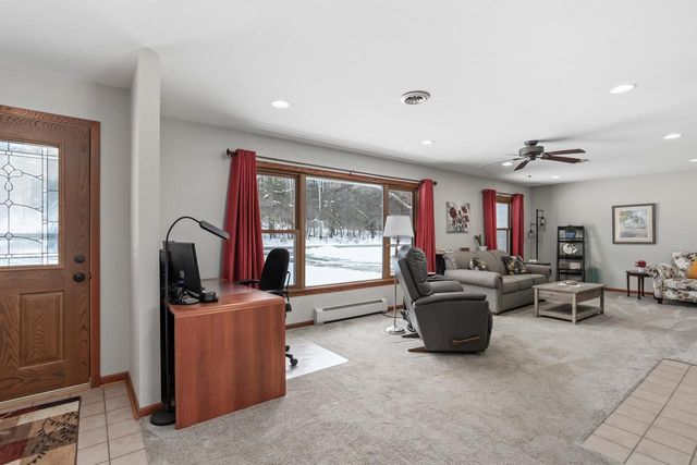 W8288 & W8292 Kent Road, Poynette, WI 53955
