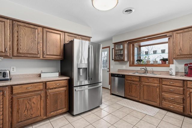 W8288 & W8292 Kent Road, Poynette, WI 53955