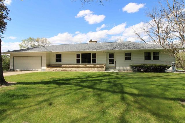 W8288 & W8292 Kent Road, Poynette, WI 53955