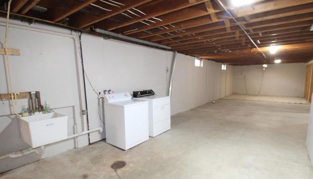 W8288 & W8292 Kent Road, Poynette, WI 53955