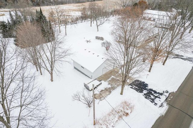 W8288 & W8292 Kent Road, Poynette, WI 53955