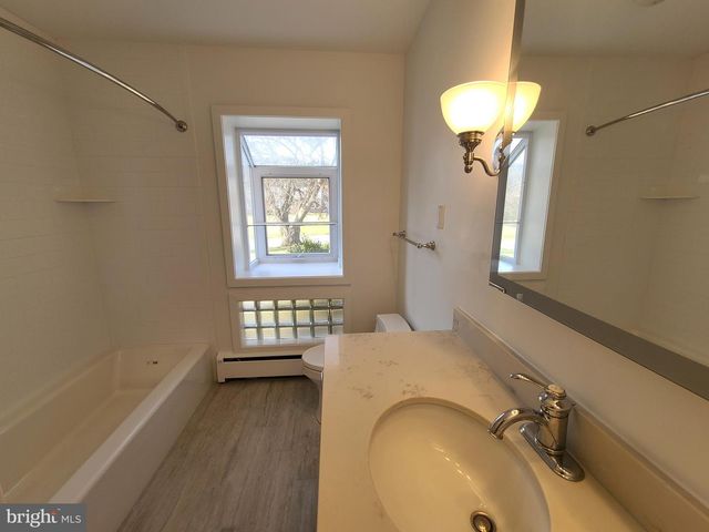 6 COUNCIL TRL, Wilmington, DE 19810