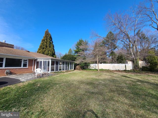 6 COUNCIL TRL, Wilmington, DE 19810