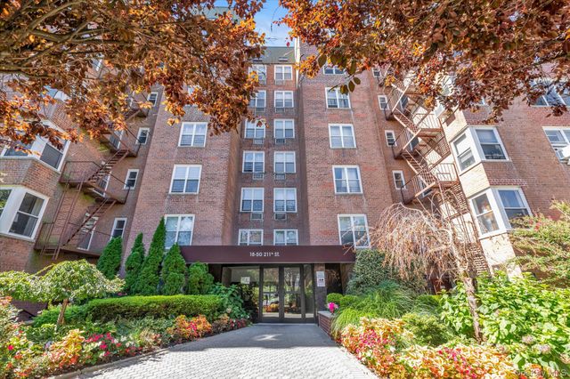 18-50 211th Street 6B, Bayside, NY 11360