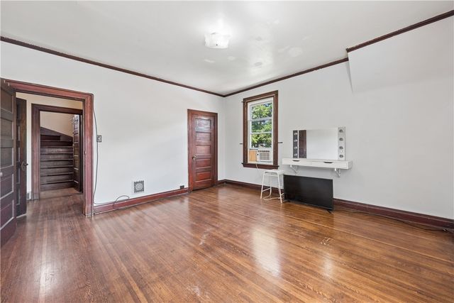 100 Brilliant Ave, Aspinwall, PA 15215