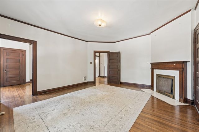 100 Brilliant Ave, Aspinwall, PA 15215