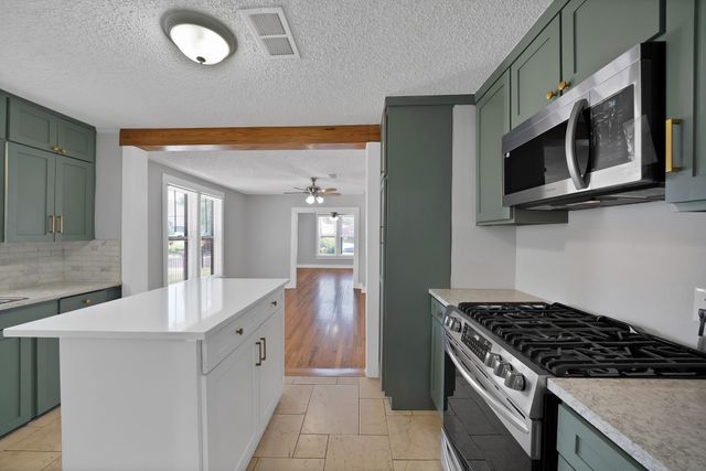 2724 E 12th Street, Fort Worth, TX 76111