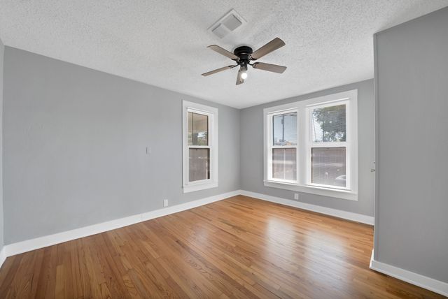 2724 E 12th Street, Fort Worth, TX 76111