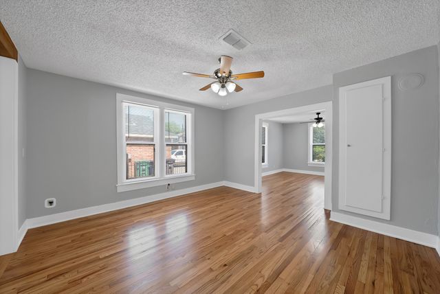 2724 E 12th Street, Fort Worth, TX 76111