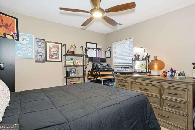 583 CROSSWINDS Circle, Marietta, GA 30008