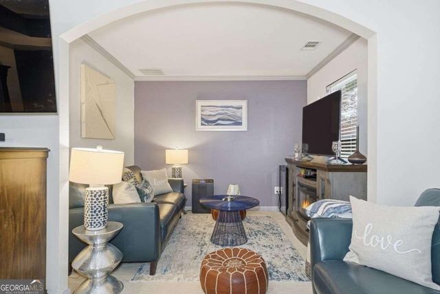 583 CROSSWINDS Circle, Marietta, GA 30008