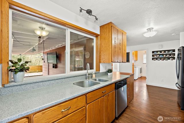 33811 87th Avenue S, Roy, WA 98580