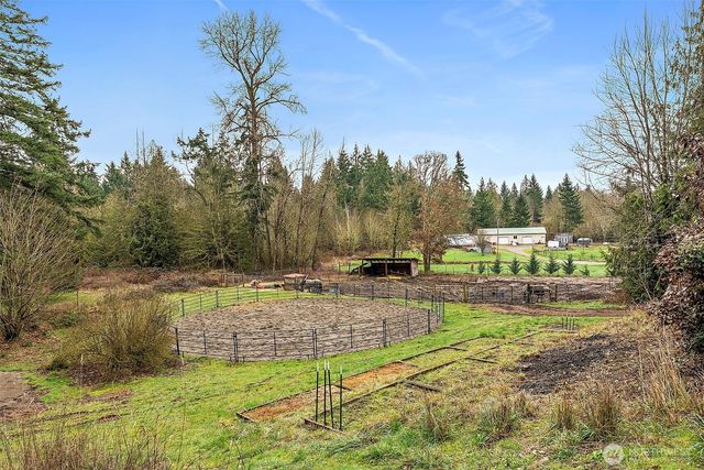 33811 87th Avenue S, Roy, WA 98580