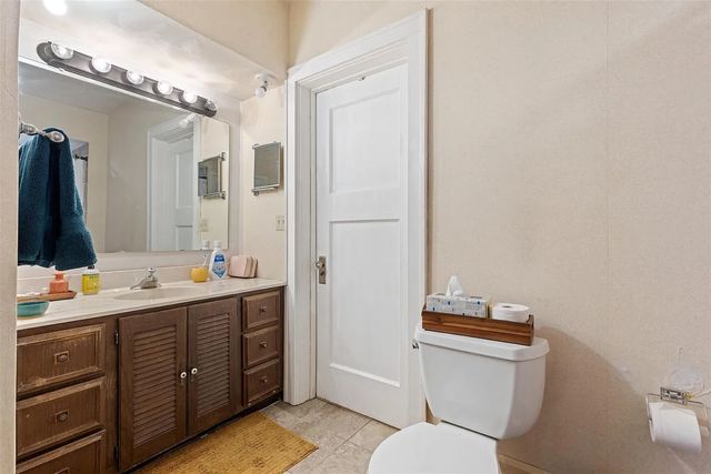 224 N Prospect Street, Rockford, IL 61107