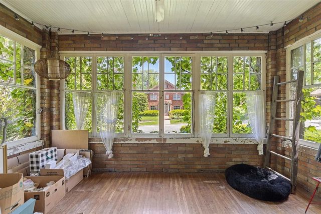 224 N Prospect Street, Rockford, IL 61107