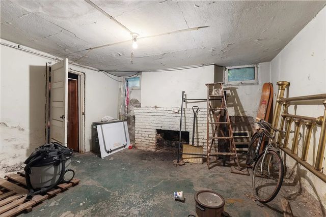 224 N Prospect Street, Rockford, IL 61107