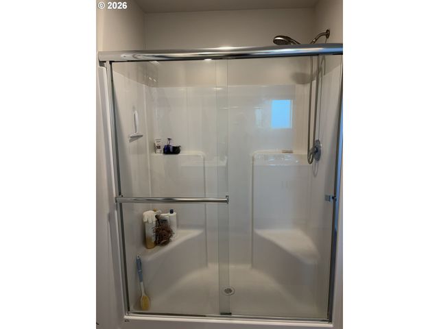 1011 STUBB Rd, Woodburn, OR 97071