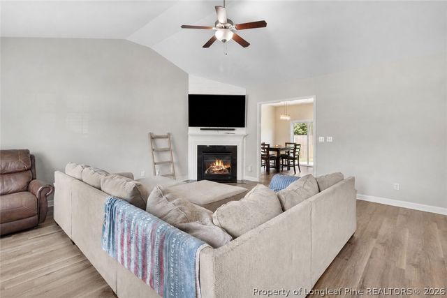1082 Saint Johns Loop Road, Raeford, NC 28376