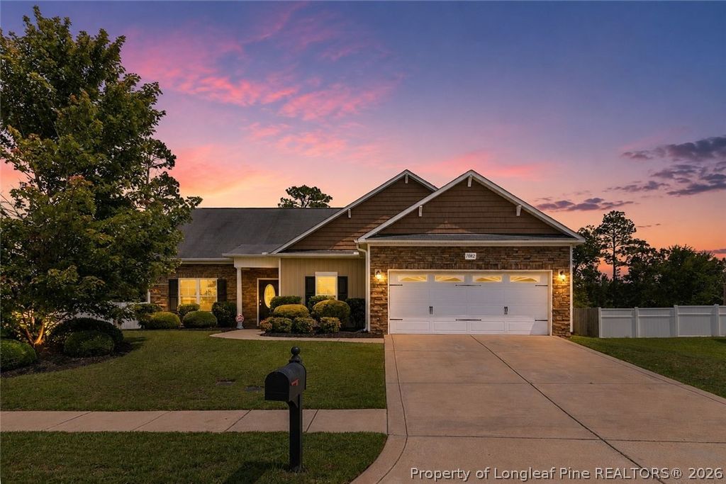 1082 Saint Johns Loop Road, Raeford, NC 28376