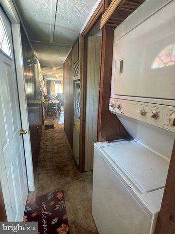 5122 SERENITY LN, Chincoteague Island, VA 23336