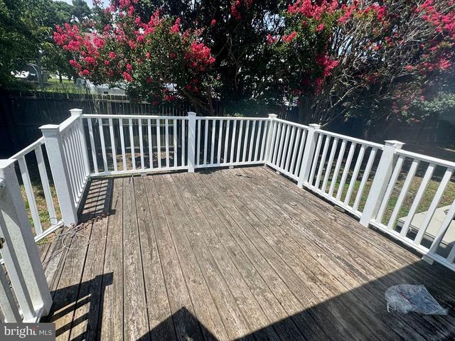 5122 SERENITY LN, Chincoteague Island, VA 23336