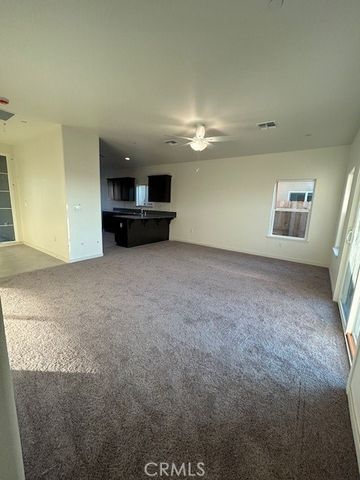 147 Squaw Valley, Merced, CA 95341